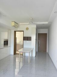 CityLife @ Tampines (D18), Condominium #560929751